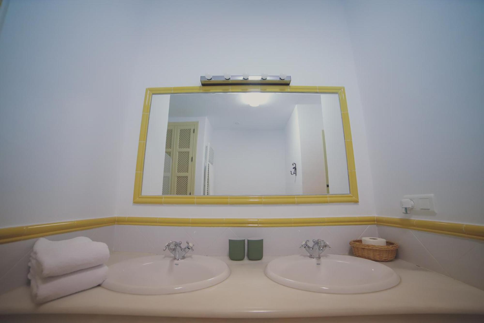 Hacienda El Rosalejo Guest House Villamartin  Exterior photo